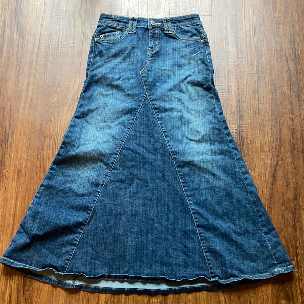 Good time jeans denim skirt size small